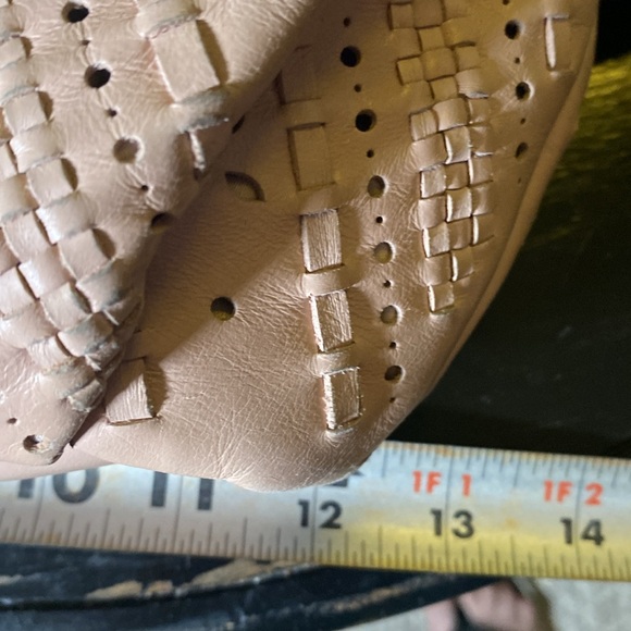 Coach blush pink shoulder bag. This bag is fire!! Pink and brass ❤️🔥 - Picture 14 of 16